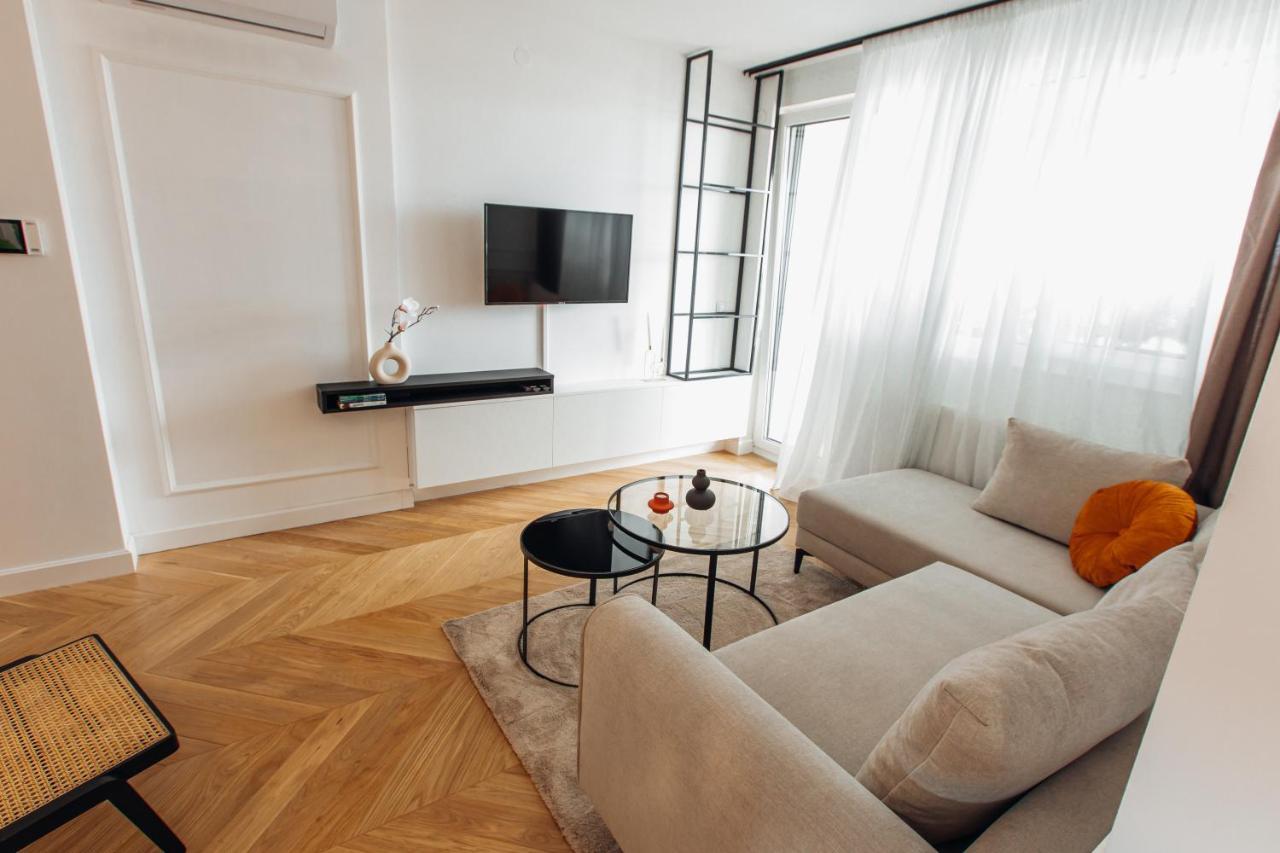 Stan Na Dan - Chic Home Banja Luka Exterior photo